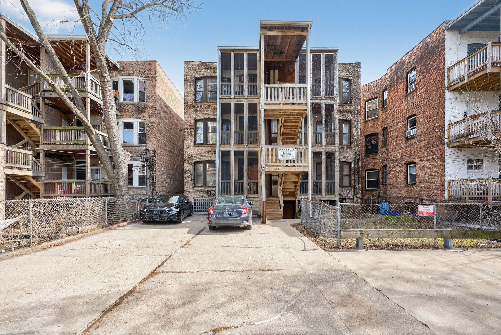 5474 South Everett Avenue Chicago IL 60615