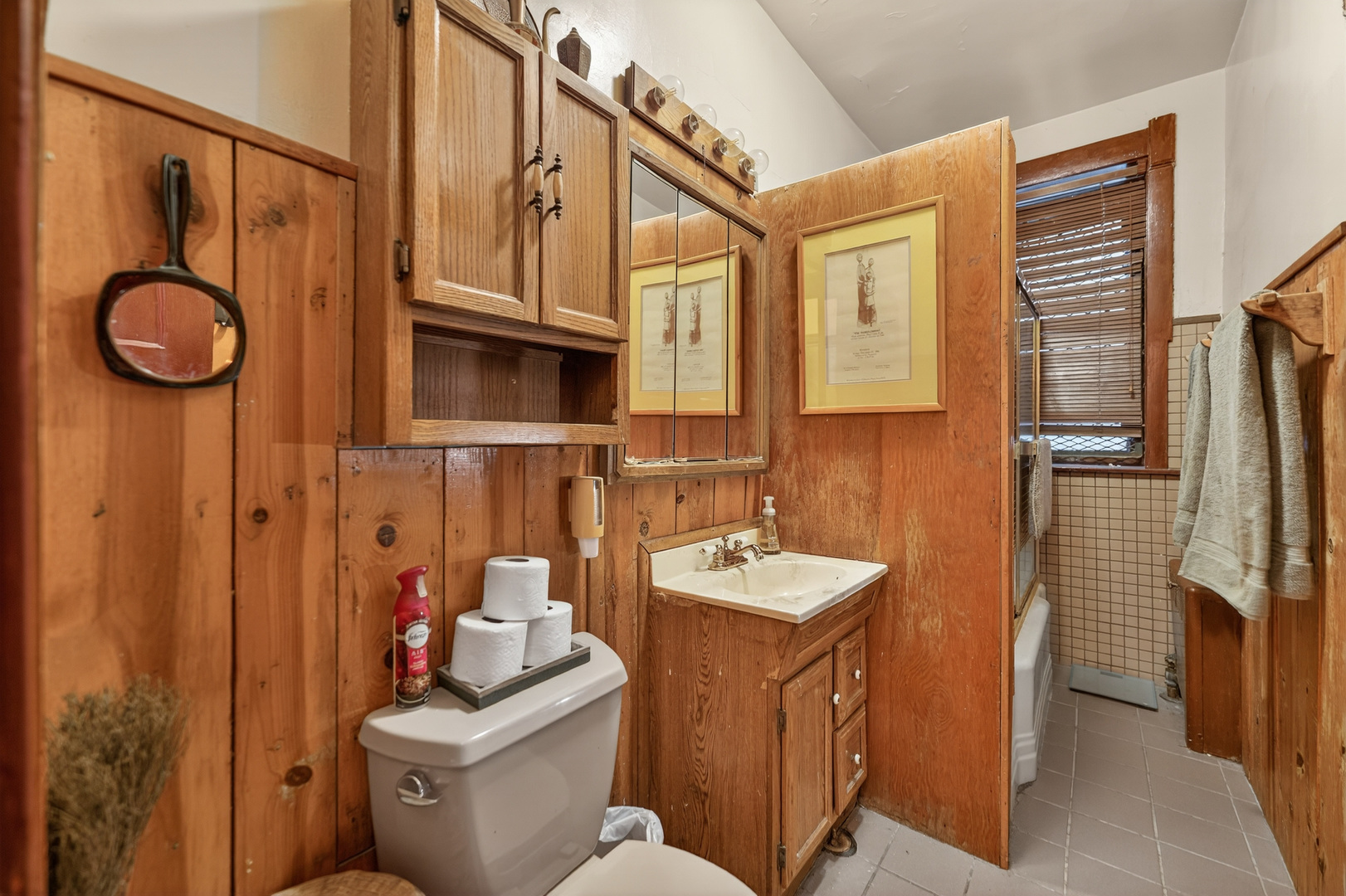 5474 South Everett Avenue Chicago IL 60615