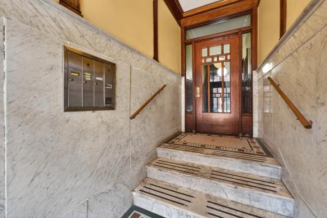 5474 South Everett Avenue Chicago IL 60615
