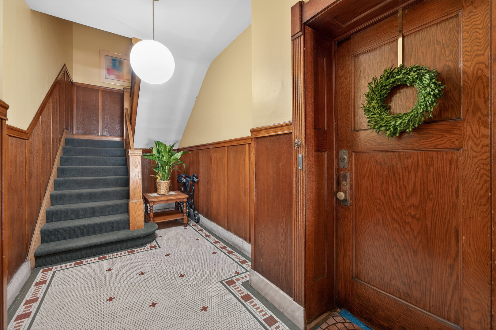 5474 South Everett Avenue Chicago IL 60615