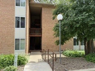 5813 Oakwood Drive Lisle IL 60532