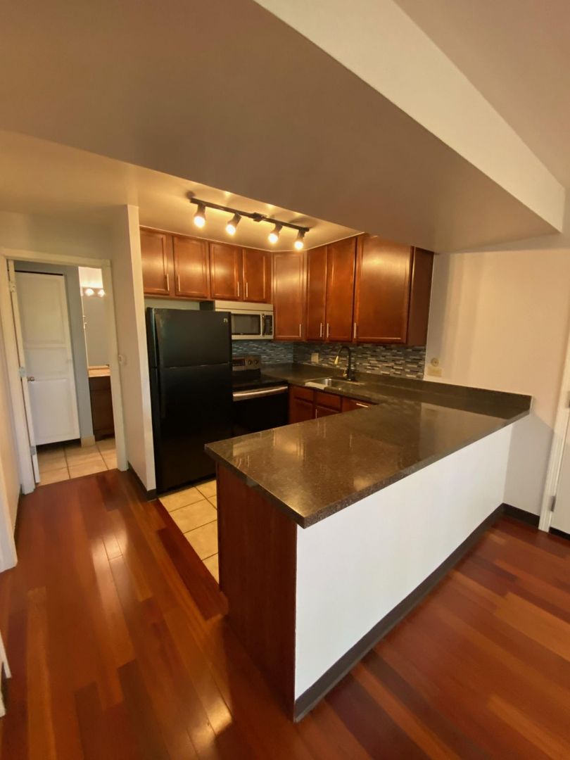 5813 Oakwood Drive Lisle IL 60532
