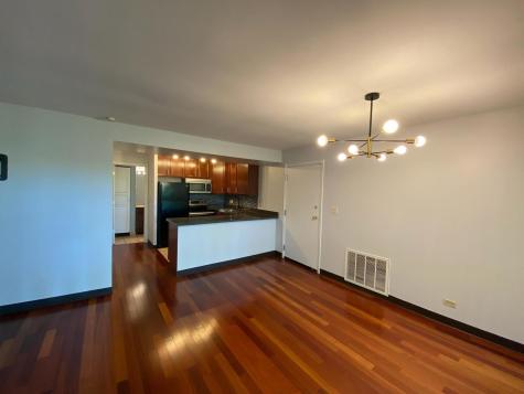 5813 Oakwood Drive Lisle IL 60532