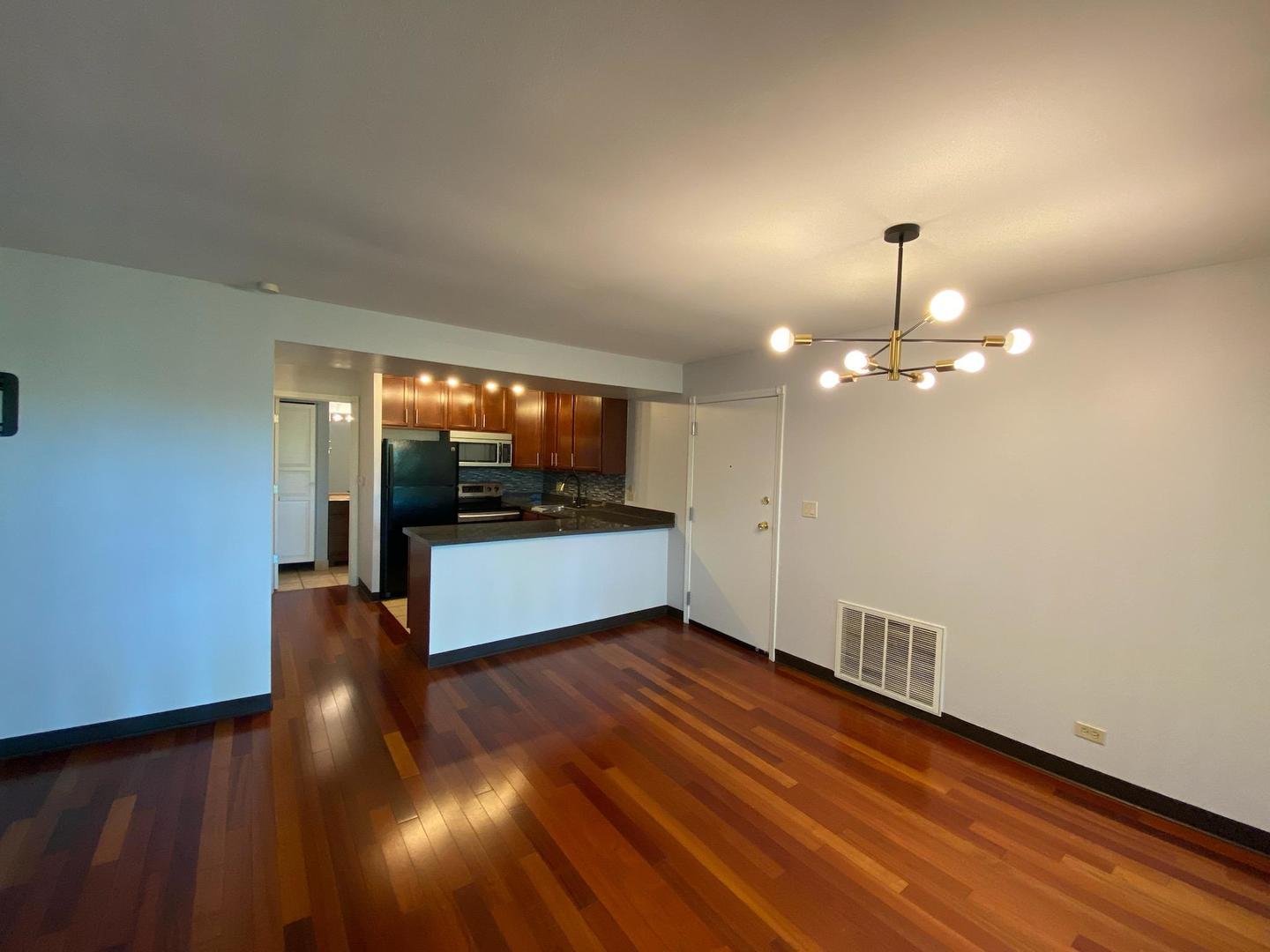 5813 Oakwood Drive Lisle IL 60532