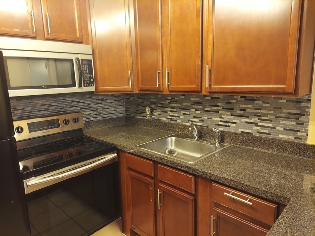 5813 Oakwood Drive Lisle IL 60532
