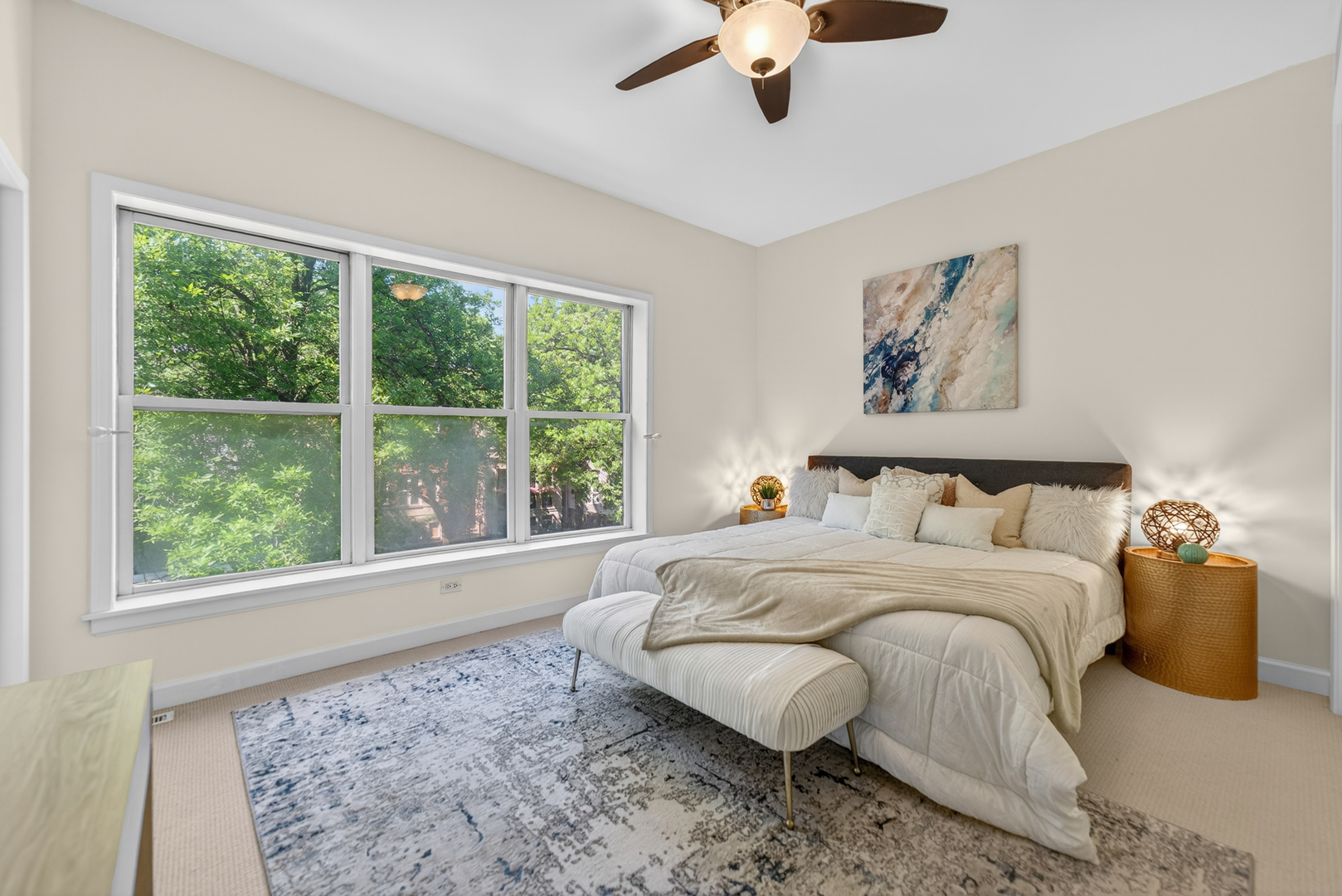 1455 West Wolfram Street Chicago IL 60657