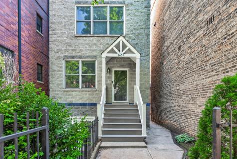 1455 West Wolfram Street Chicago IL 60657