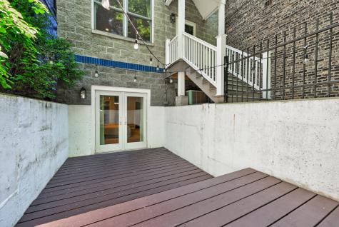 1455 West Wolfram Street Chicago IL 60657