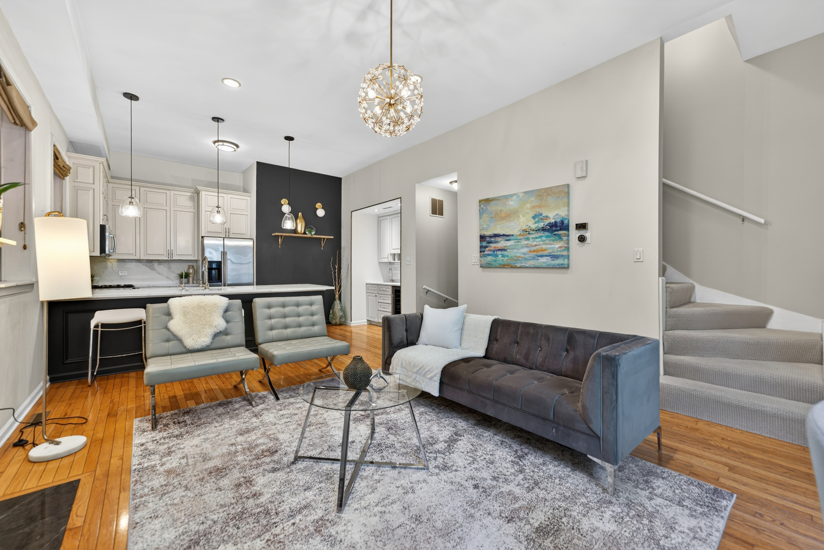 1455 West Wolfram Street Chicago IL 60657
