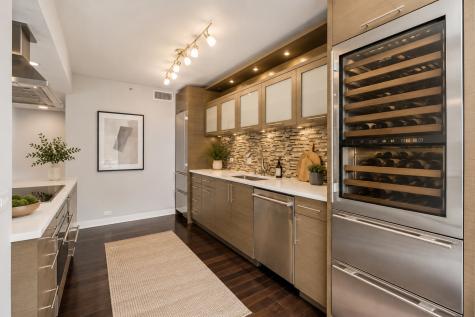 400 East Ohio Street Chicago IL 60611