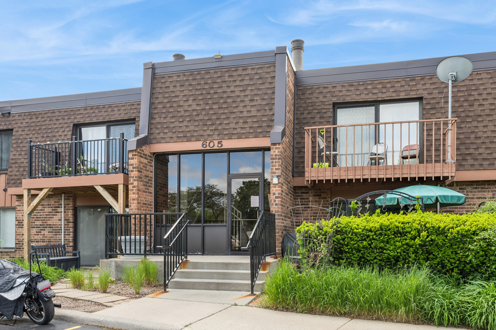 605 Limerick Lane Schaumburg IL 60193
