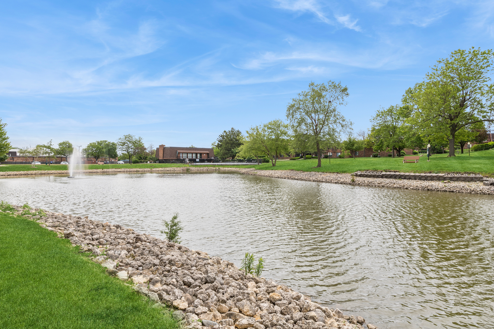 605 Limerick Lane Schaumburg IL 60193