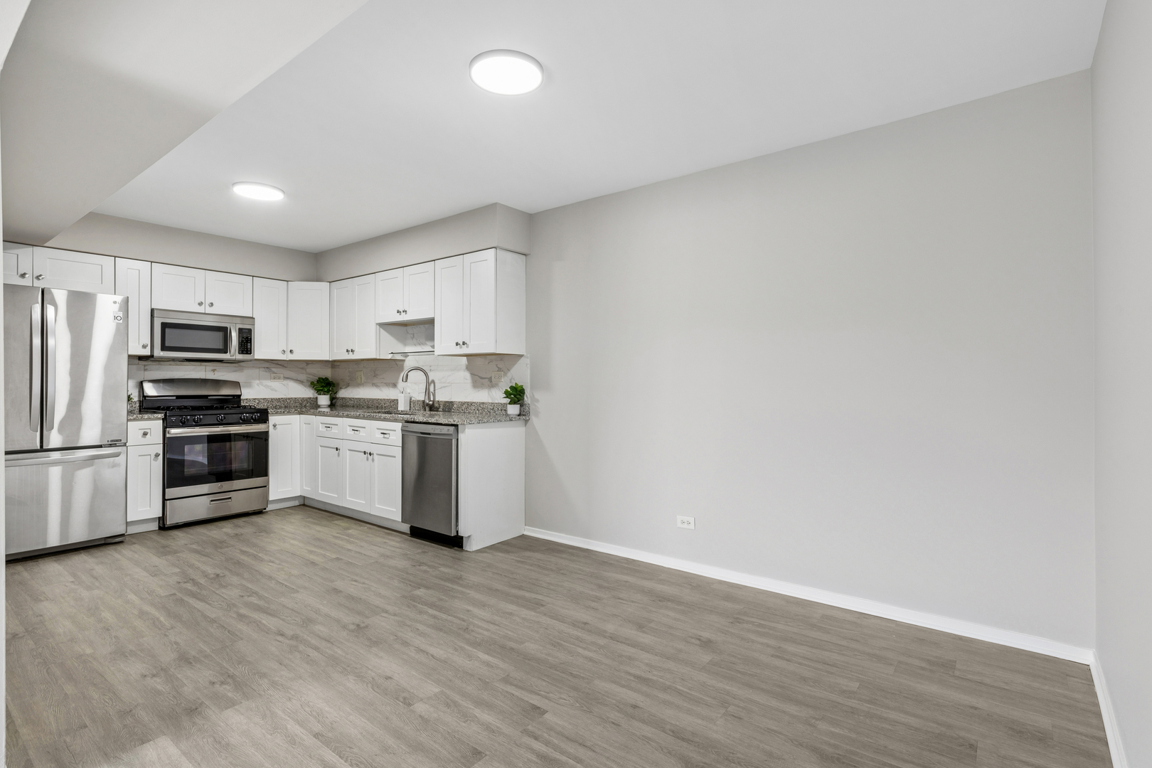 605 Limerick Lane Schaumburg IL 60193