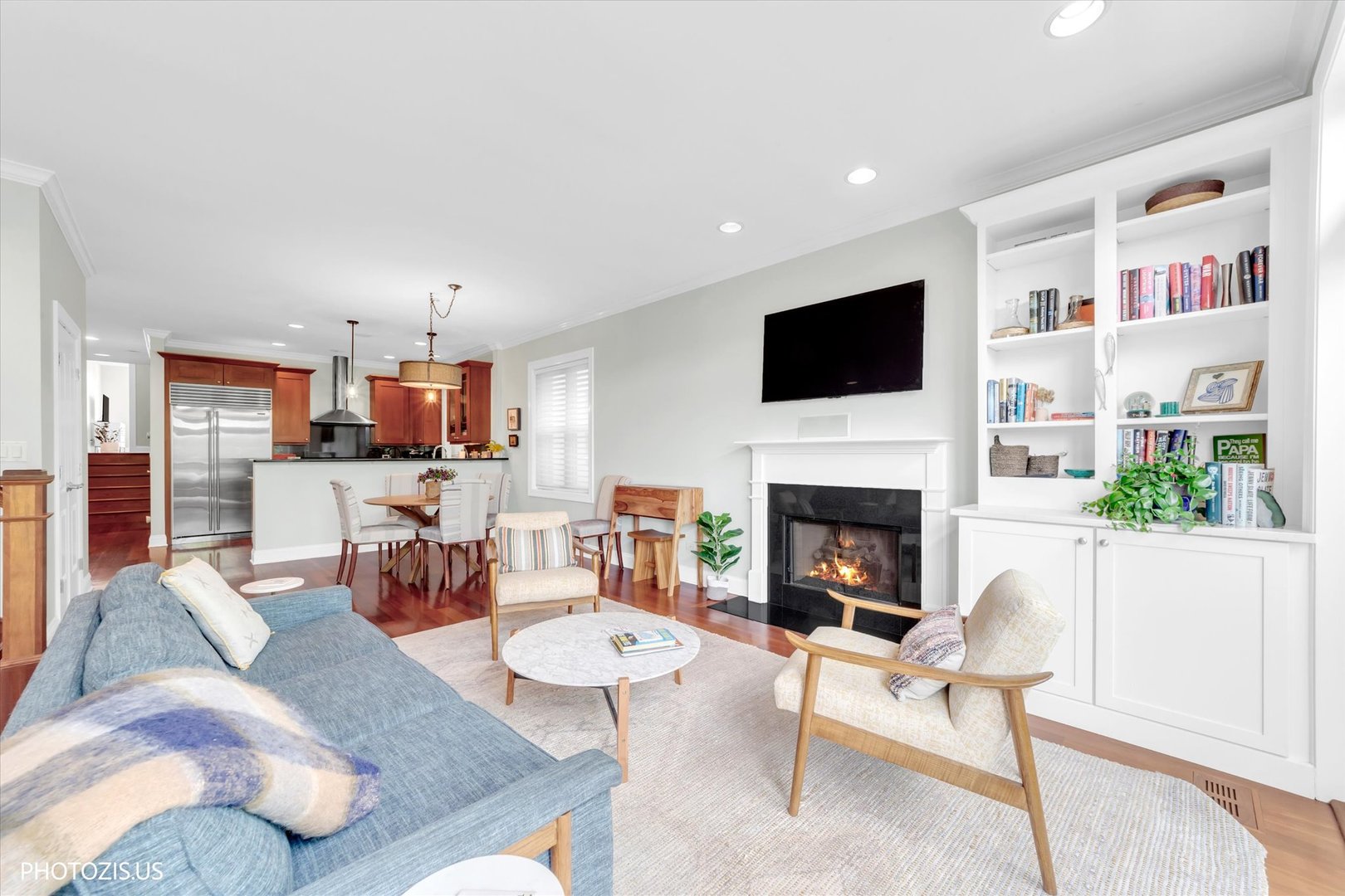 2914 North Sheffield Avenue Chicago IL 60657