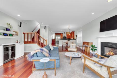 2914 North Sheffield Avenue Chicago IL 60657