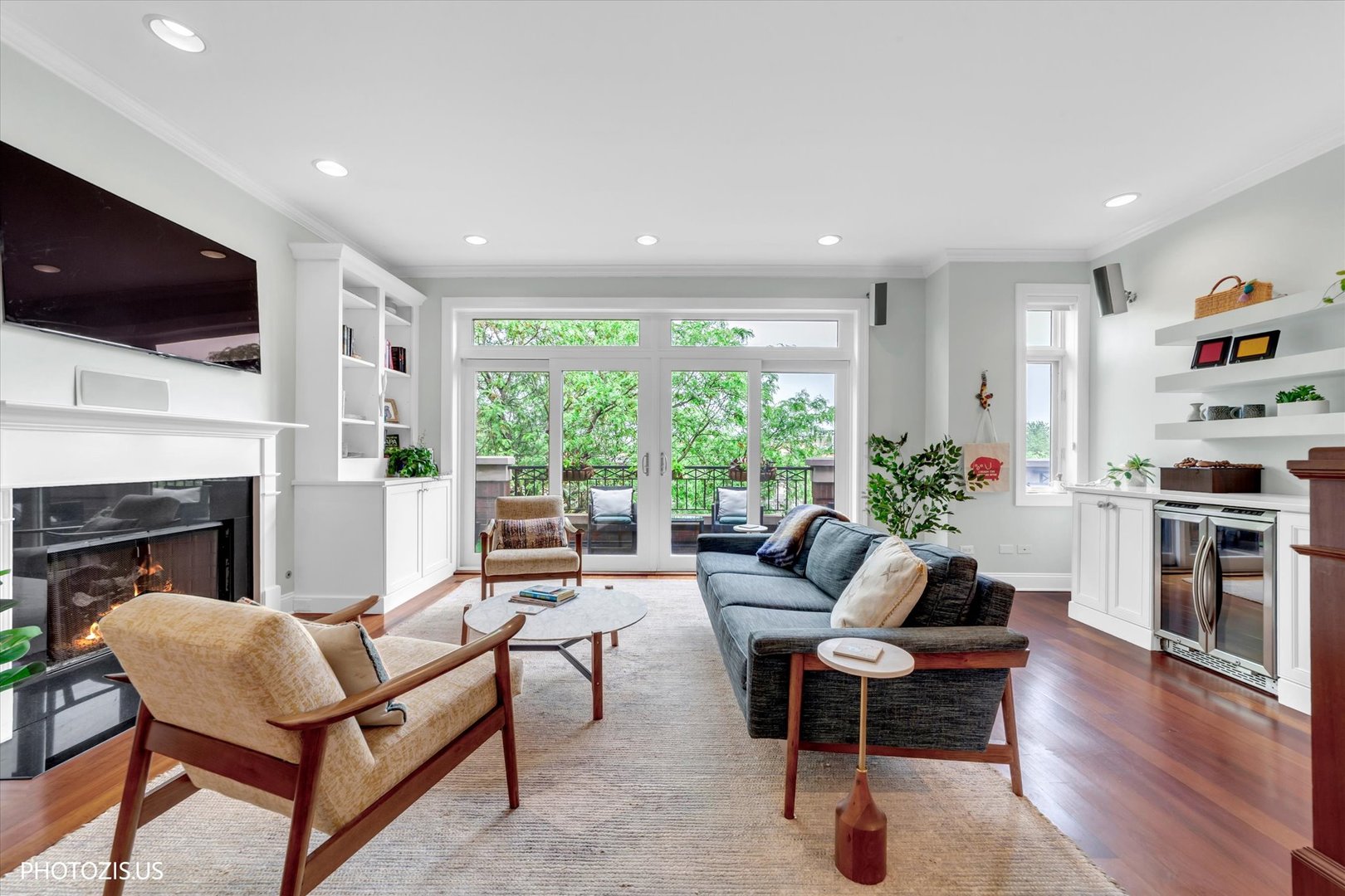 2914 North Sheffield Avenue Chicago IL 60657