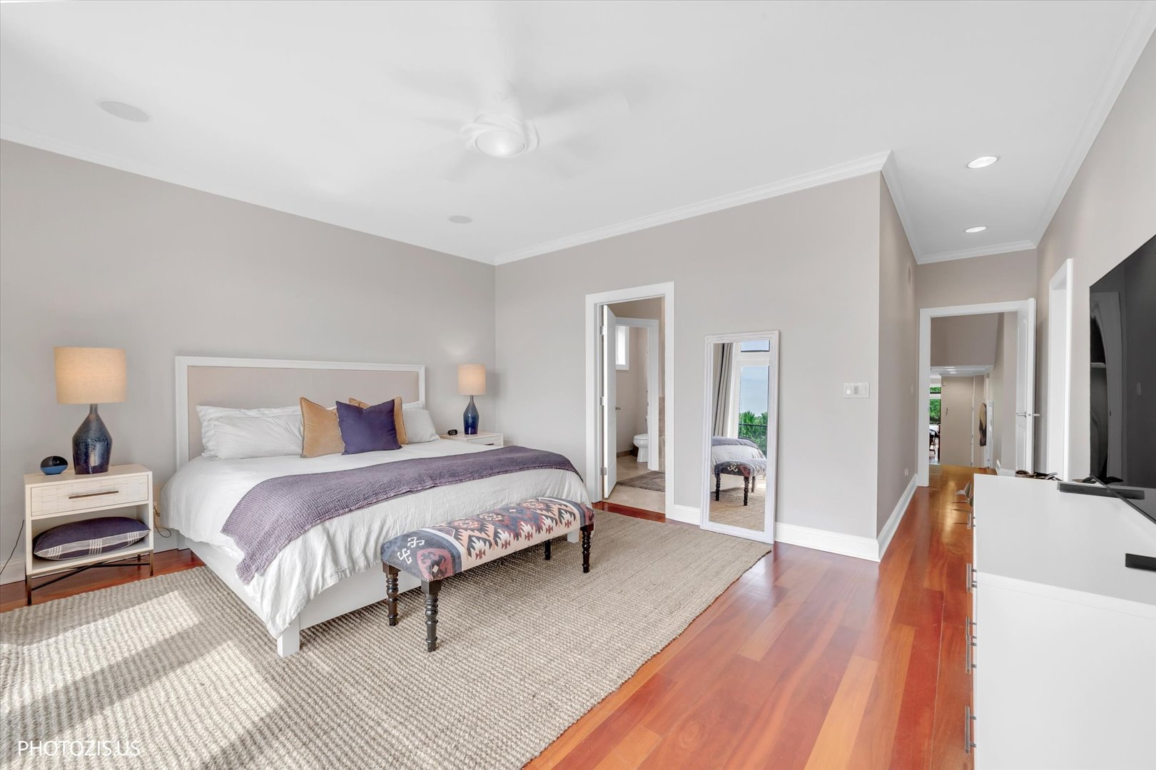2914 North Sheffield Avenue Chicago IL 60657