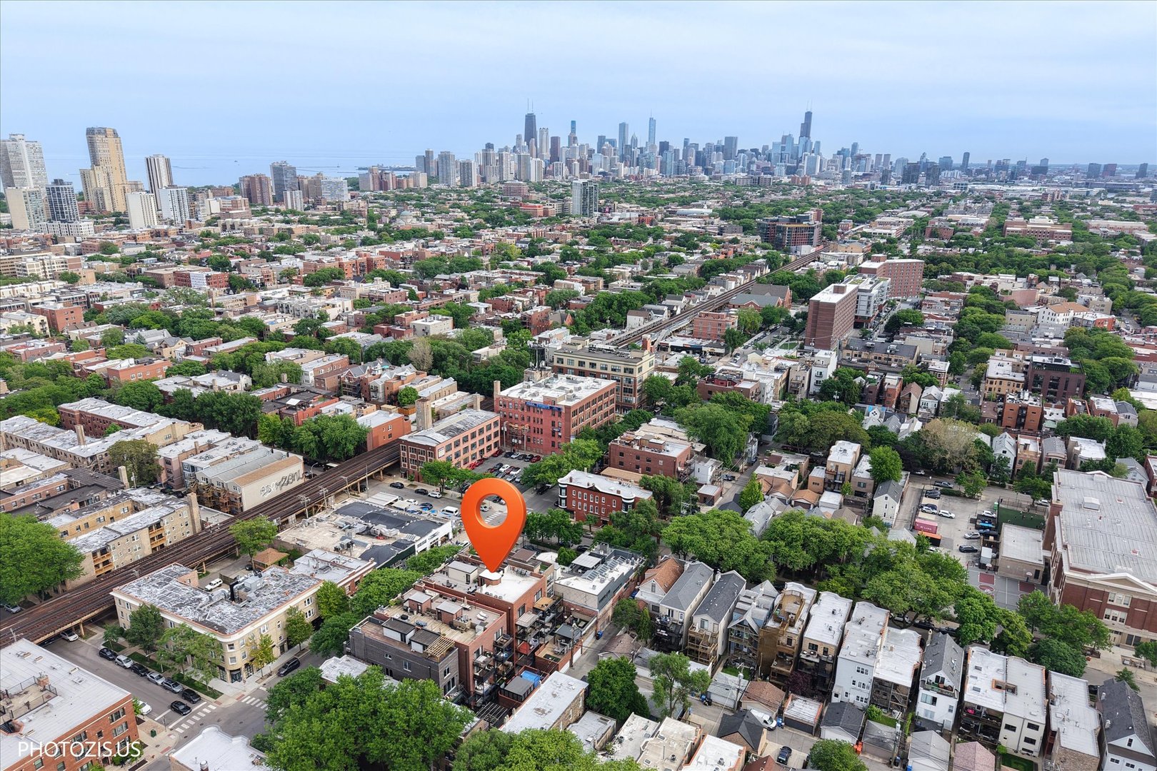 2914 North Sheffield Avenue Chicago IL 60657