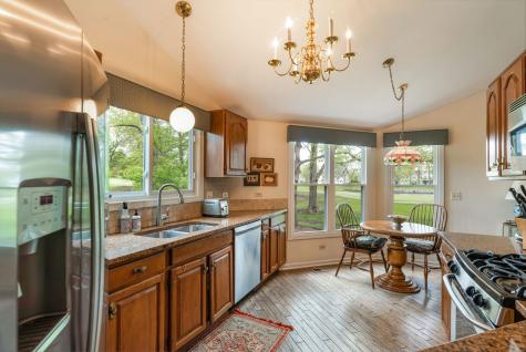 145 Willow Parkway Buffalo Grove IL 60089