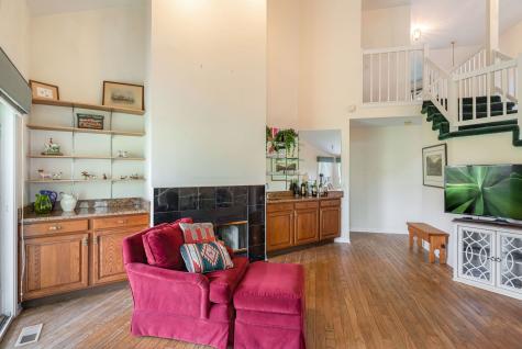 145 Willow Parkway Buffalo Grove IL 60089
