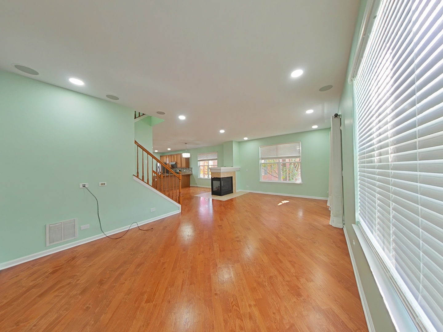 848 Station Boulevard Aurora IL 60504