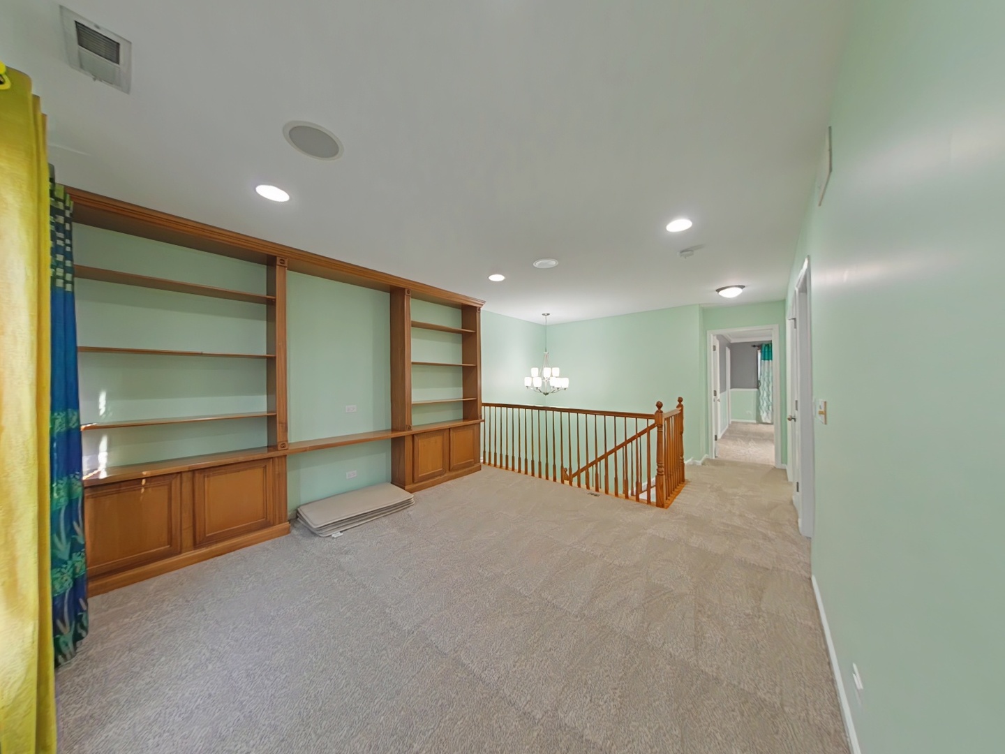 848 Station Boulevard Aurora IL 60504