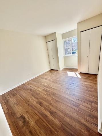 1053 Scanlon Drive Wheeling IL 60090