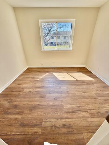 1053 Scanlon Drive Wheeling IL 60090