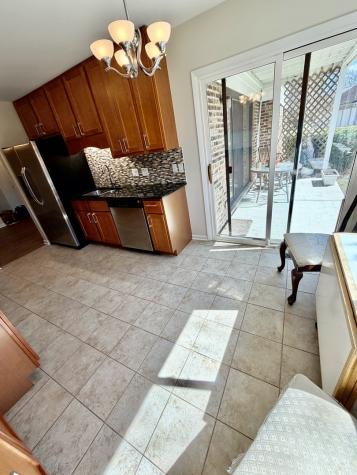 1053 Scanlon Drive Wheeling IL 60090