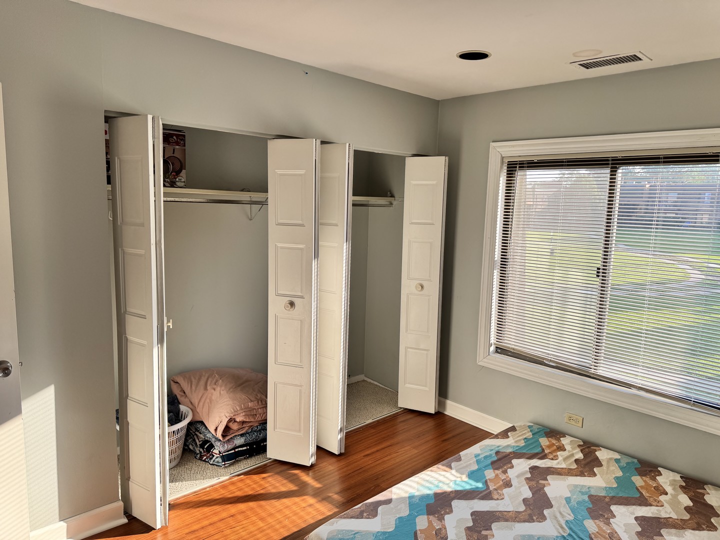 614 Tralee Court Schaumburg IL 60193