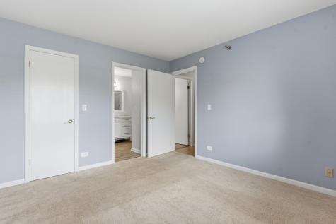 120 Glengarry Drive Bloomingdale IL 60108