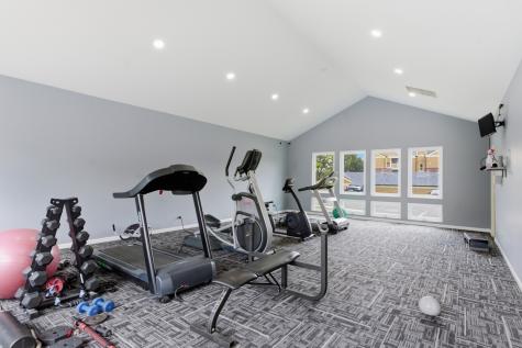 120 Glengarry Drive Bloomingdale IL 60108
