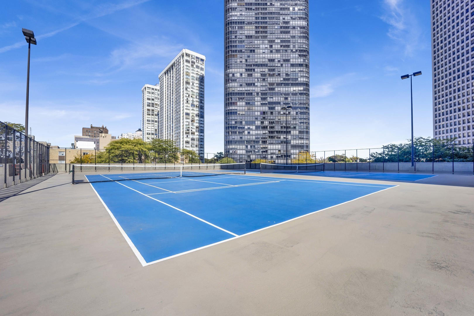 5320 North Sheridan Road Chicago IL 60640