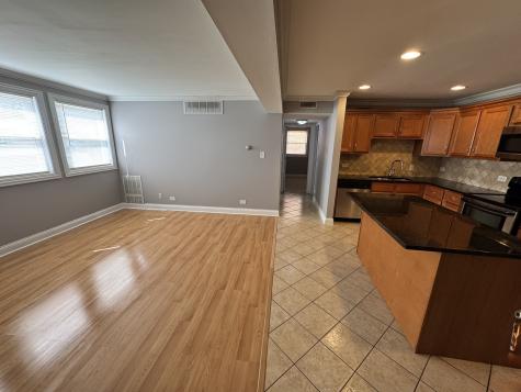 1288 Perry Street Des Plaines IL 60016