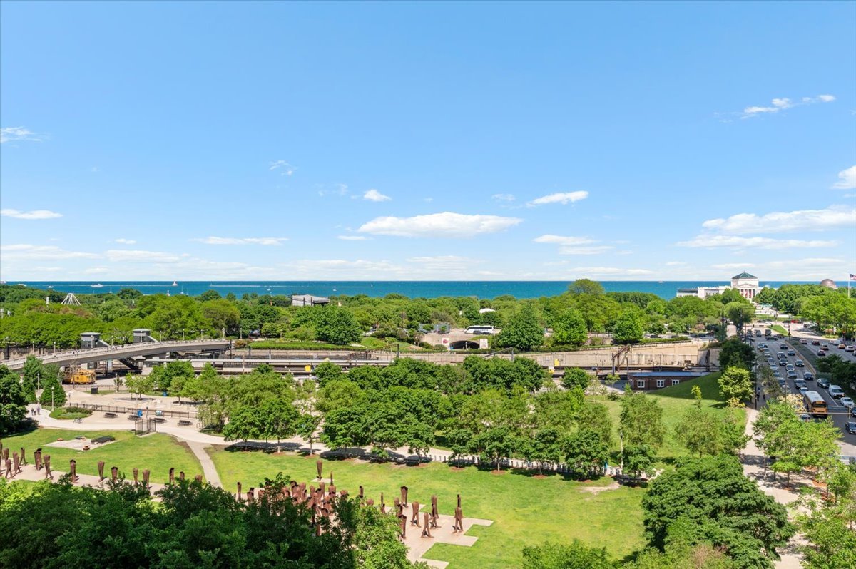 1160 South Michigan Avenue Chicago IL 60605
