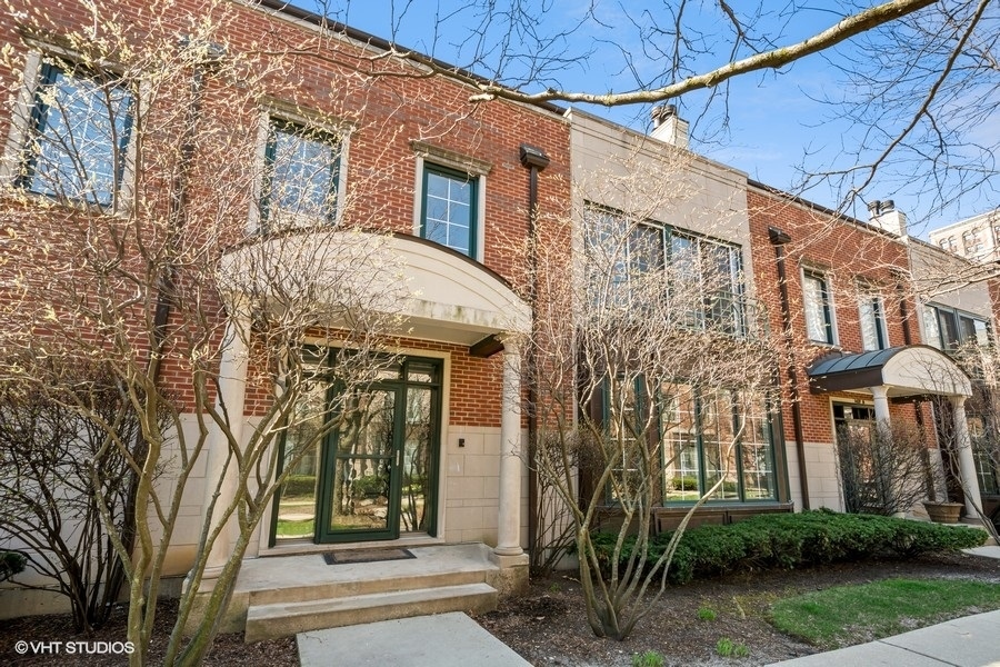 1437 South Prairie Avenue Chicago IL 60605