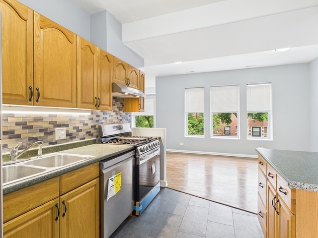 1729 East 67th Street Chicago IL 60649