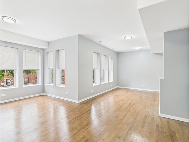 1729 East 67th Street Chicago IL 60649