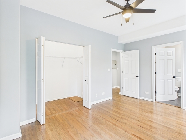 1729 East 67th Street Chicago IL 60649
