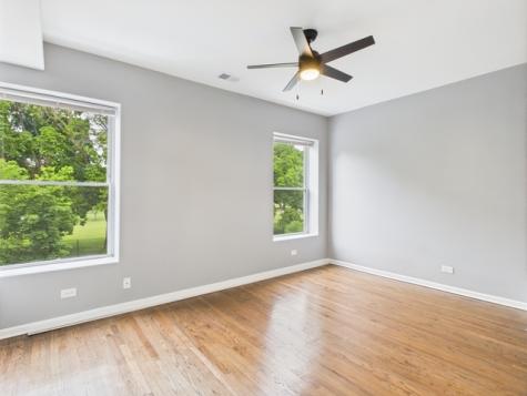 1729 East 67th Street Chicago IL 60649