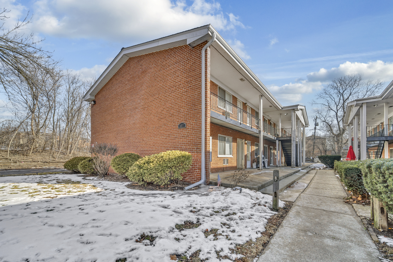 327 North Princeton Avenue Villa Park IL 60181