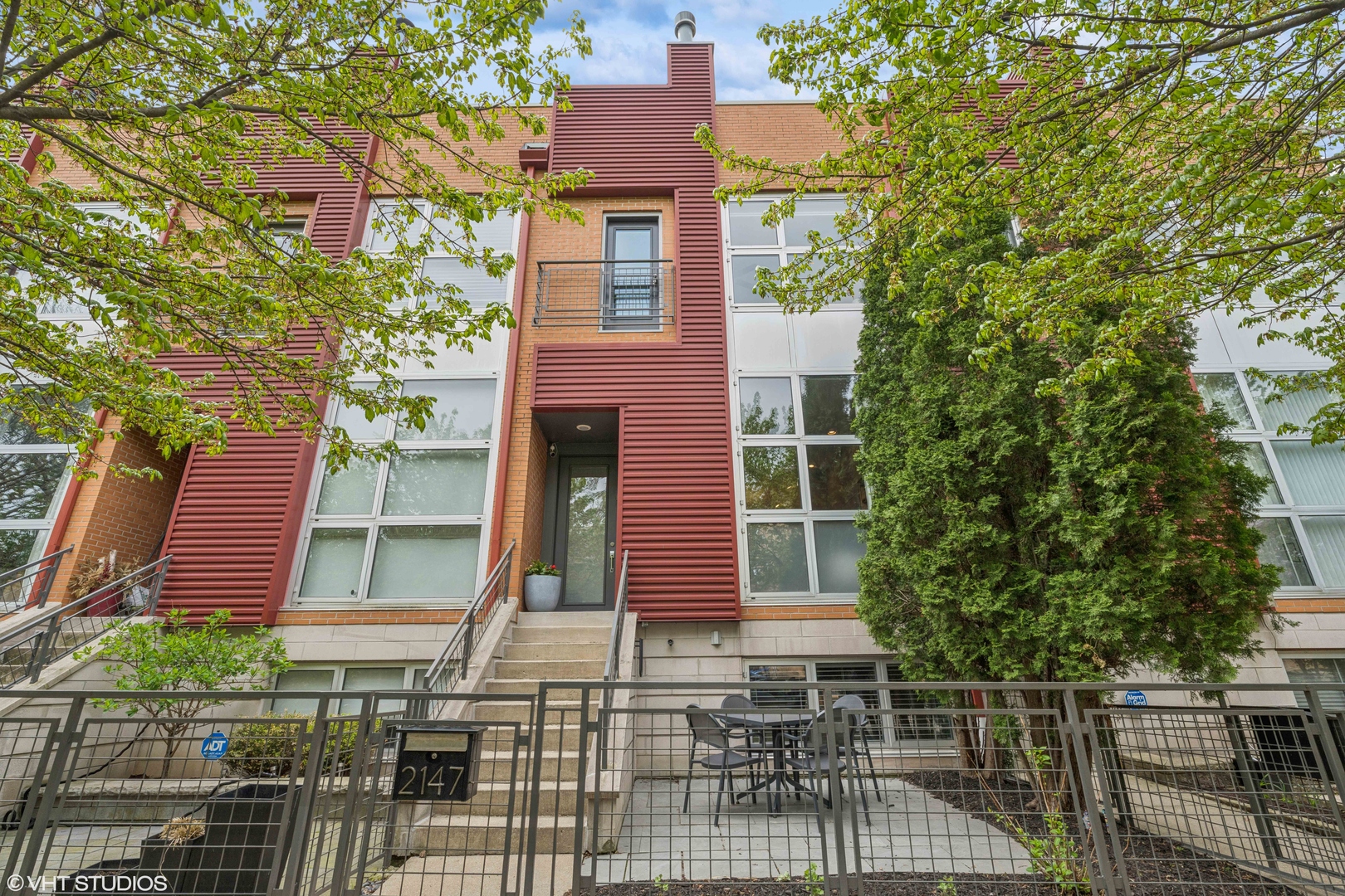 2147 West Churchill Street Chicago IL 60647