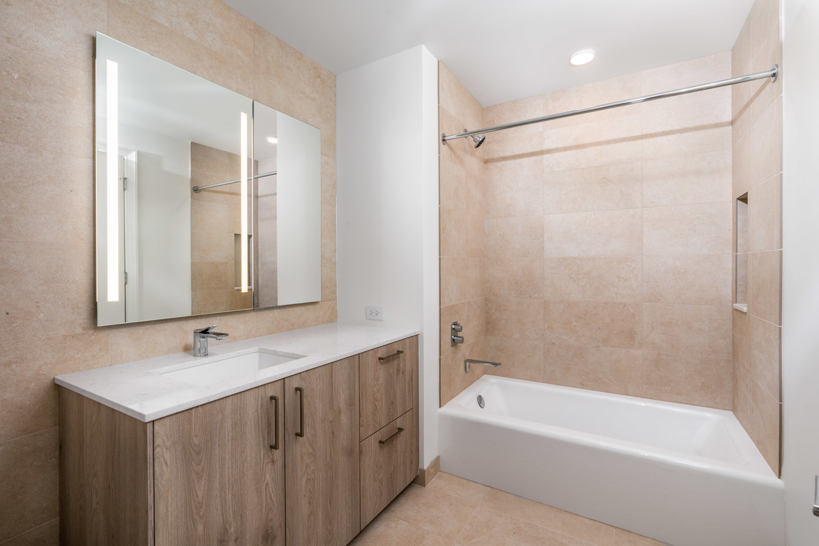 211 North Harbor Drive Chicago IL 60601