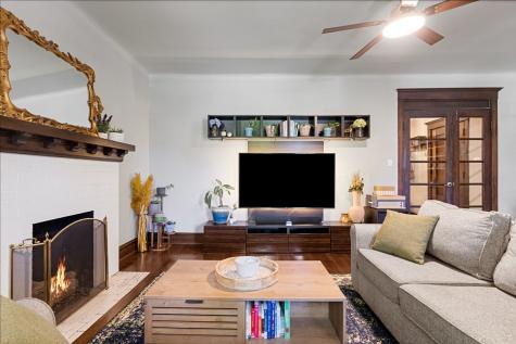 4637 North Paulina Street Chicago IL 60640