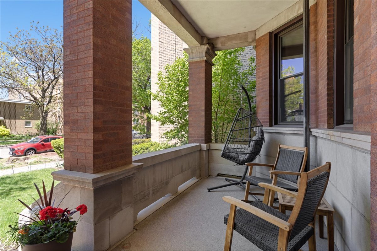 4637 North Paulina Street Chicago IL 60640