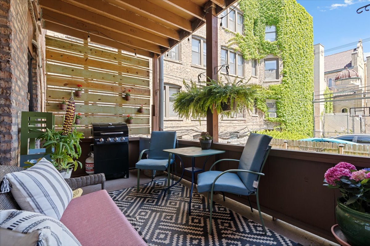 4637 North Paulina Street Chicago IL 60640
