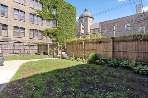 4637 North Paulina Street Chicago IL 60640