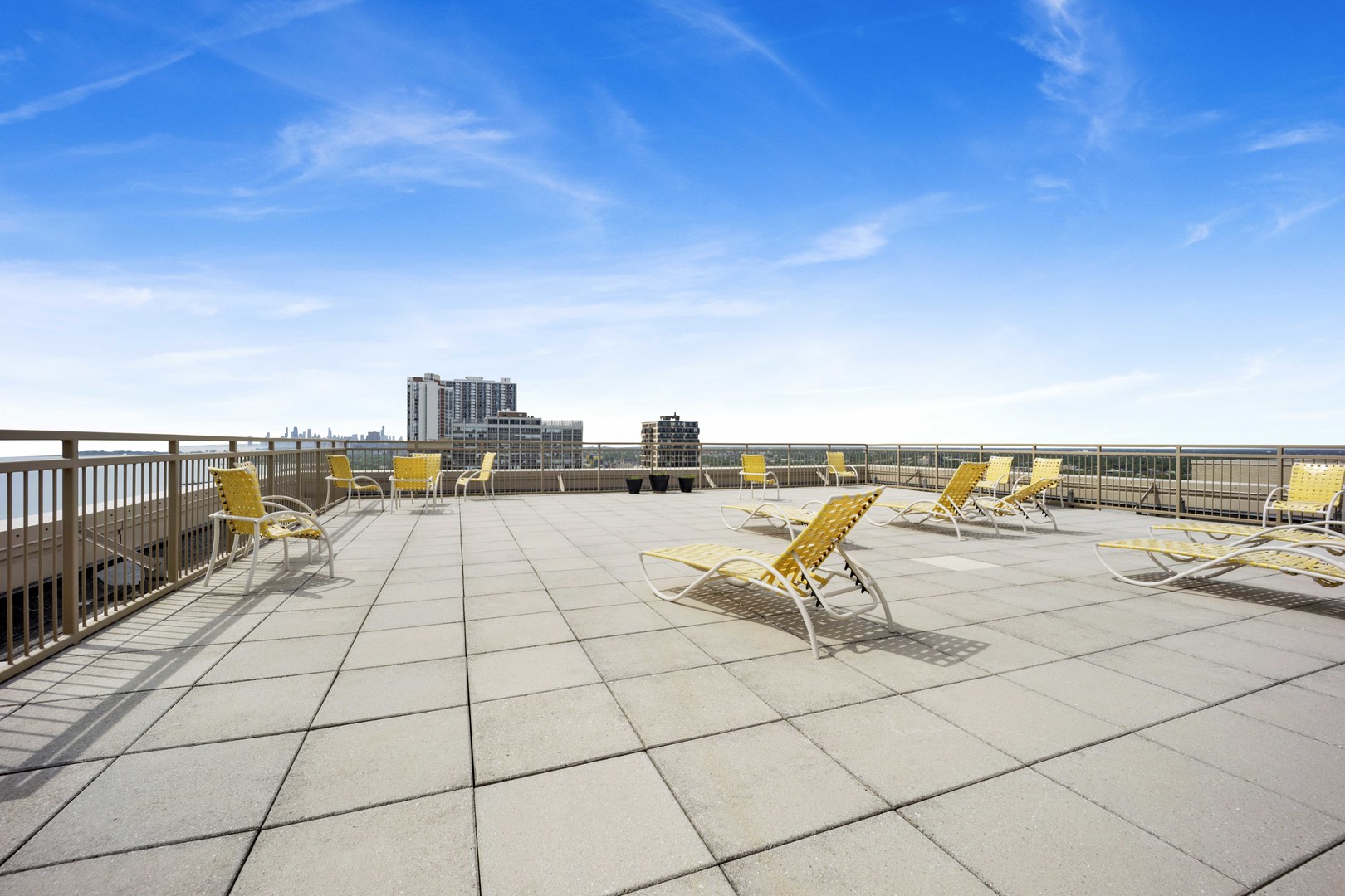 6301 North Sheridan Road Chicago IL 60660