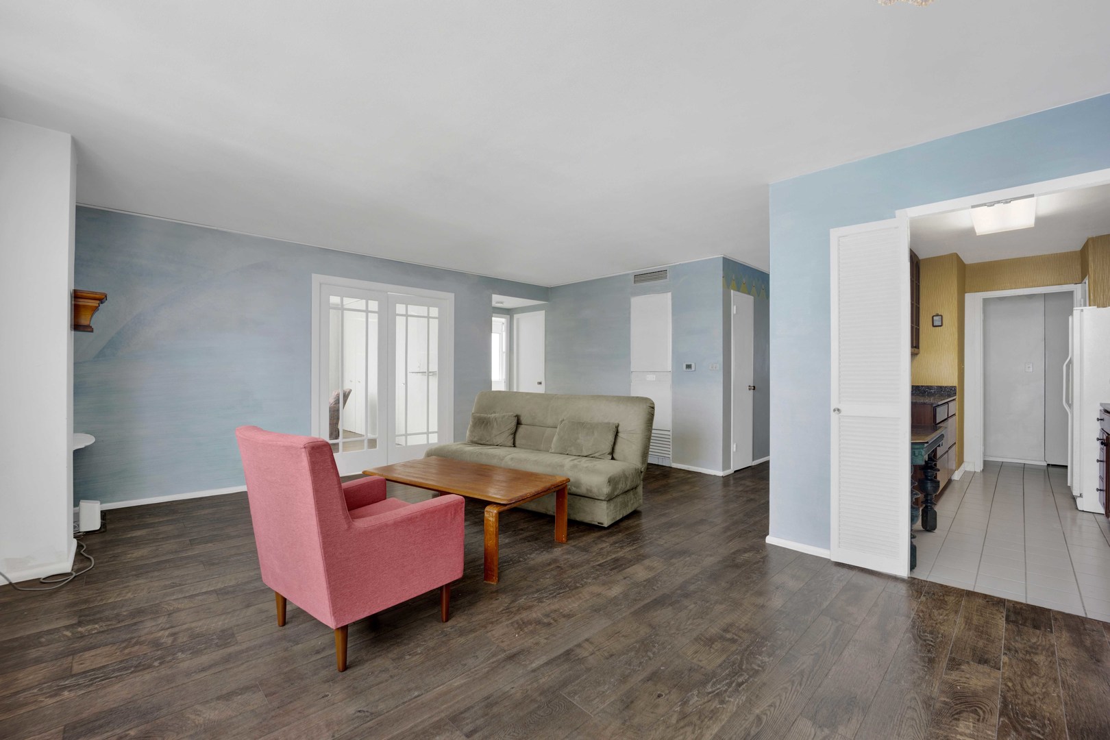 6301 North Sheridan Road Chicago IL 60660