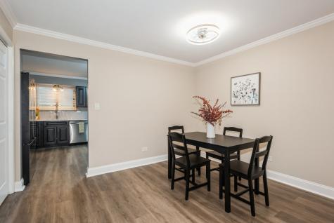 1212 Whispering Hills Court Naperville IL 60540